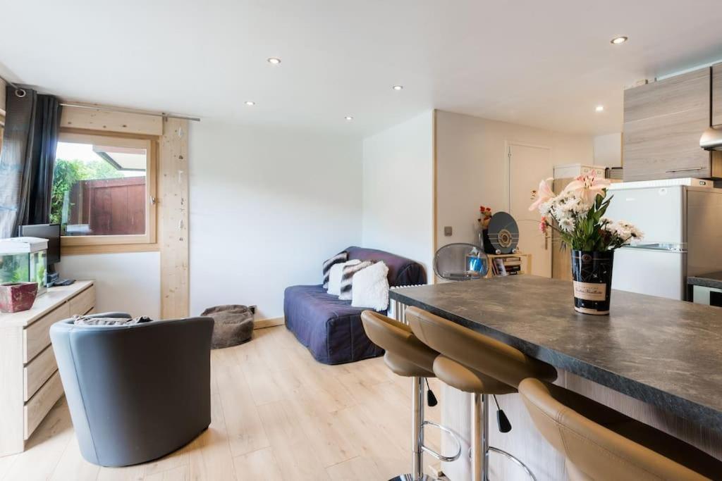 Pied-A-Terre Cosy Face Aux Pistes De La Princesse Apartment Demi-Quartier Luaran gambar